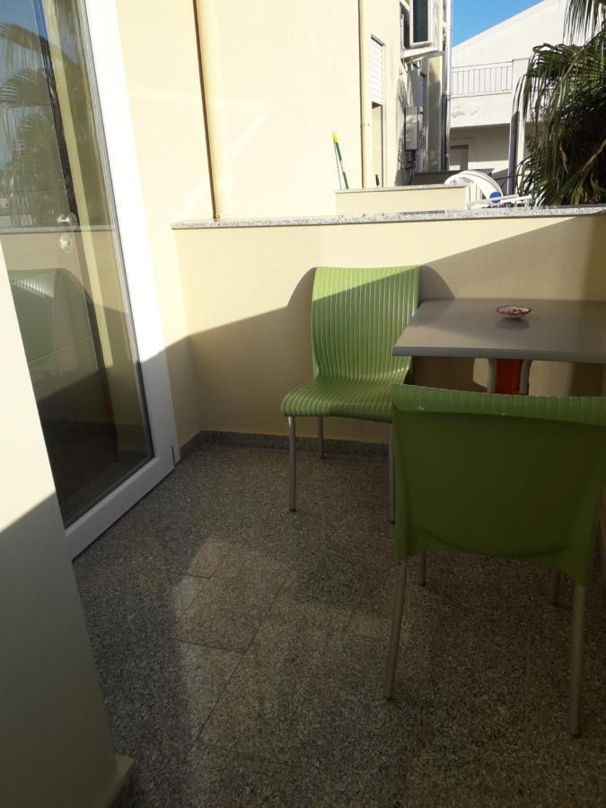 Il Giardino Fiorito Casa Vacanze Alghero Bagian luar foto