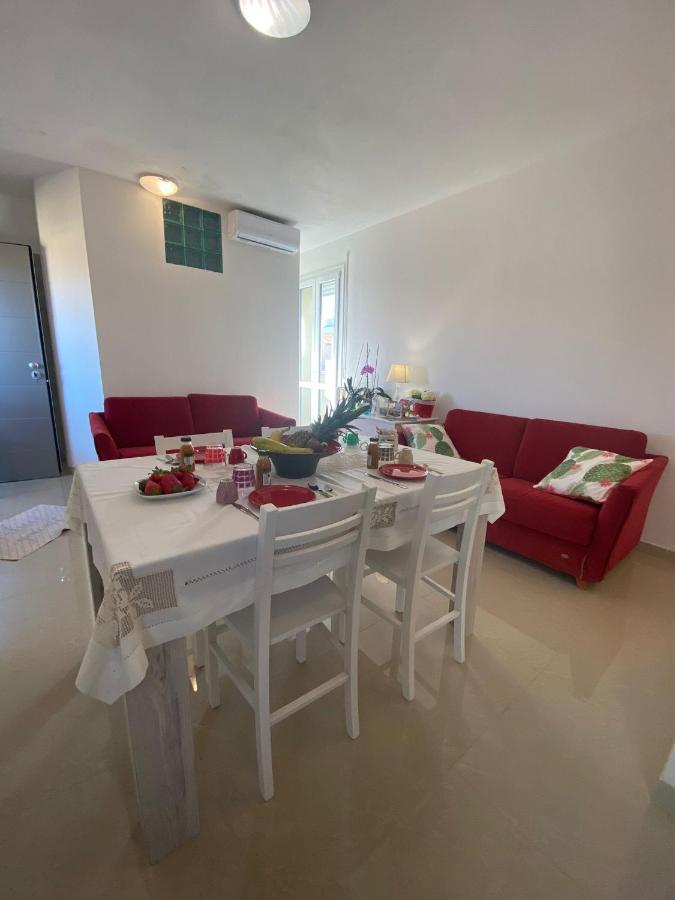 Il Giardino Fiorito Casa Vacanze Alghero Bagian luar foto